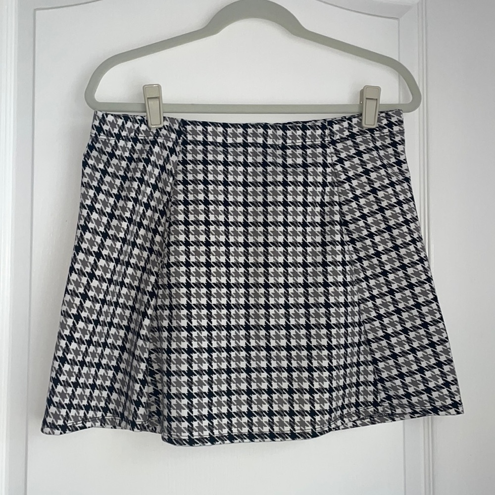 Francesca’s Mini Skirt